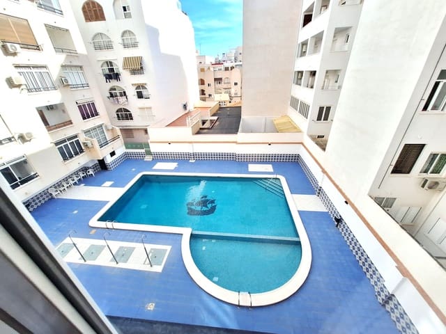 Studio til leie i Avenida Habaneras - Curva de Palangre, Torrevieja med svømmebasseng - € 580 (Ref: 9352944)