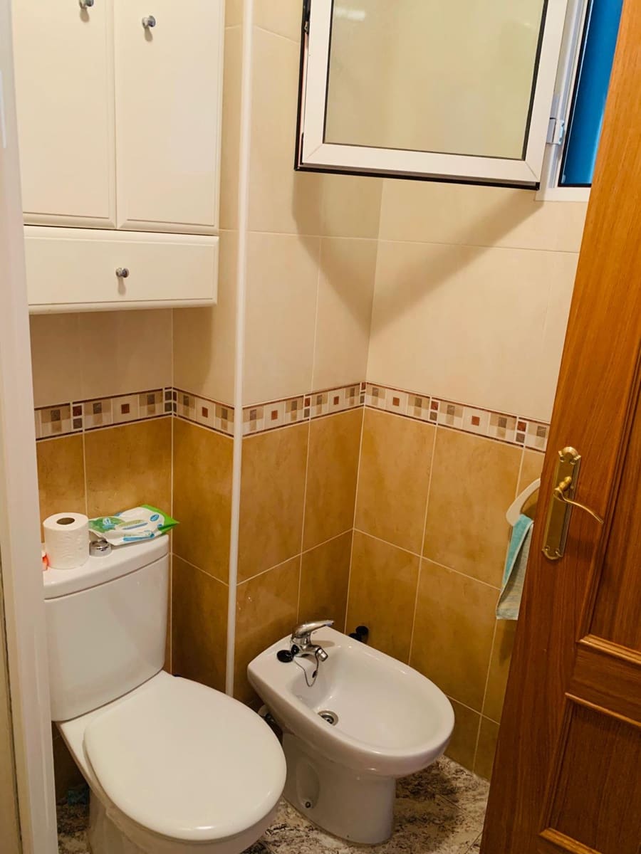 1 slaapkamer Appartement te koop in Torrevieja - € 195.000 (Ref: 9395402)