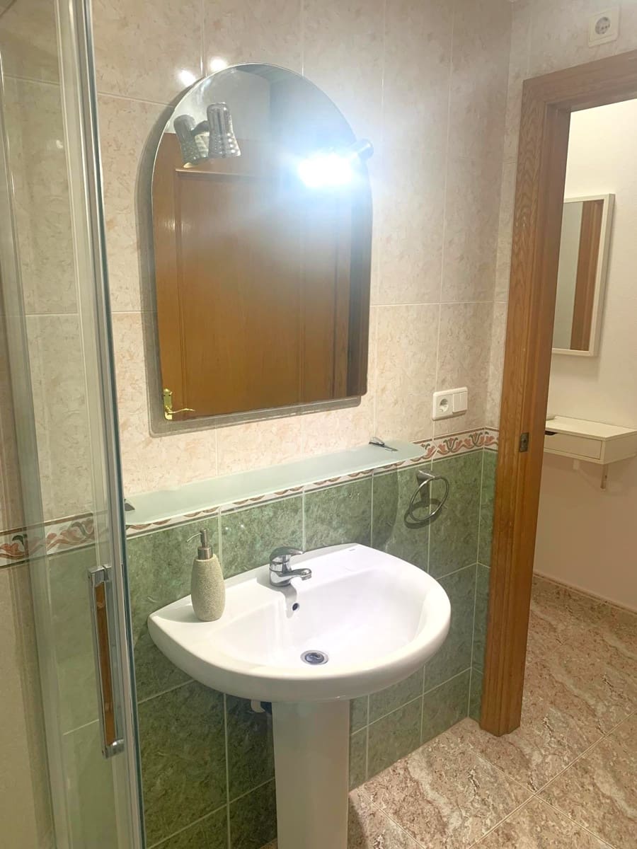 2 Zimmer Wohnung zu verkaufen in Torrevieja mit Garage - 148.000 € (Ref: 9646384)