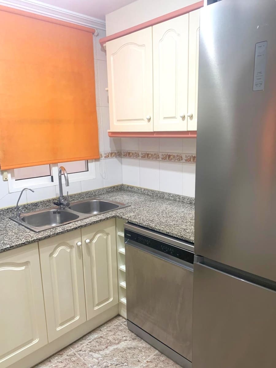 2 Zimmer Wohnung zu verkaufen in Torrevieja mit Garage - 148.000 € (Ref: 9646384)