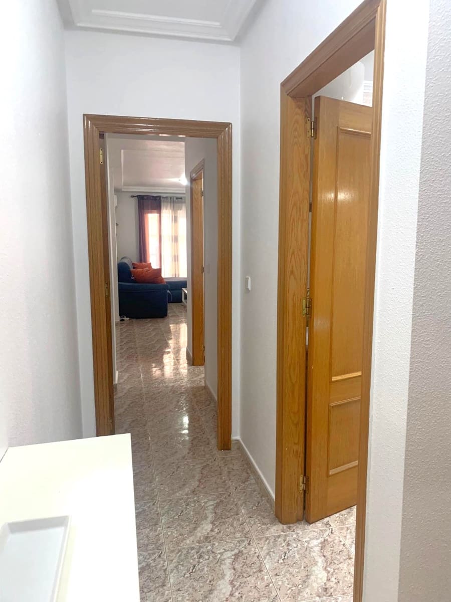 2 Zimmer Wohnung zu verkaufen in Torrevieja mit Garage - 148.000 € (Ref: 9646384)