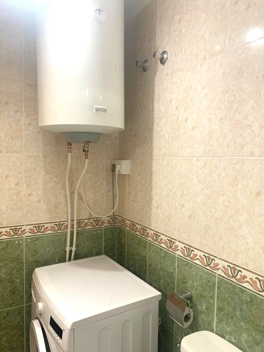 2 Zimmer Wohnung zu verkaufen in Torrevieja mit Garage - 148.000 € (Ref: 9646384)