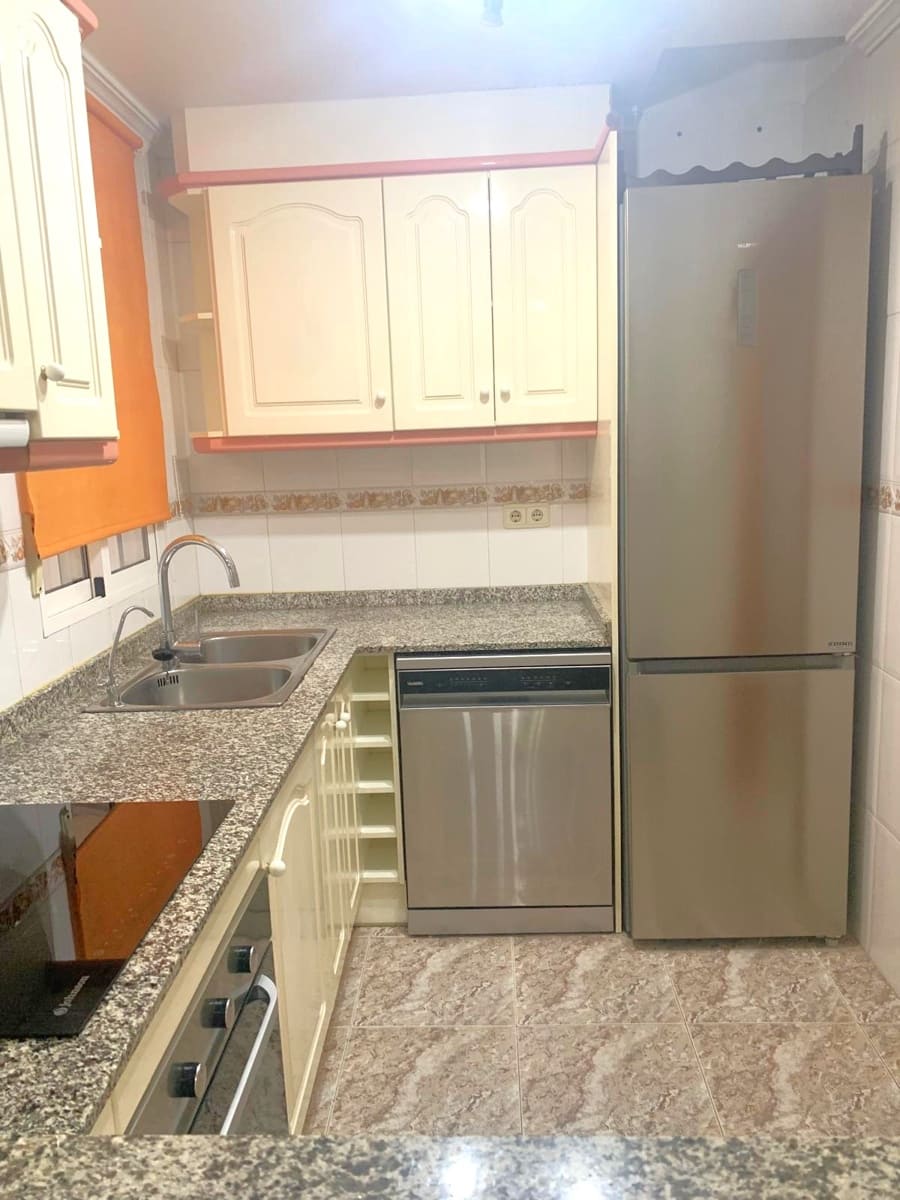 2 Zimmer Wohnung zu verkaufen in Torrevieja mit Garage - 148.000 € (Ref: 9646384)