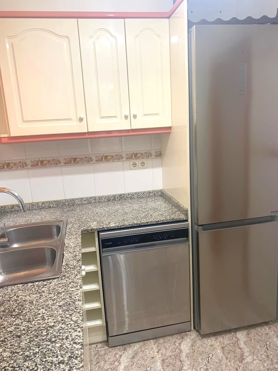 2 Zimmer Wohnung zu verkaufen in Torrevieja mit Garage - 148.000 € (Ref: 9646384)