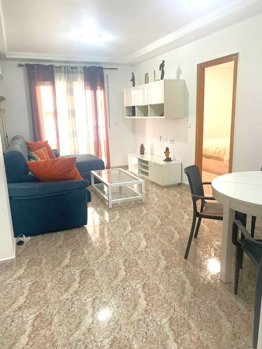 2 Zimmer Wohnung zu verkaufen in Torrevieja mit Garage - 148.000 € (Ref: 9646384)