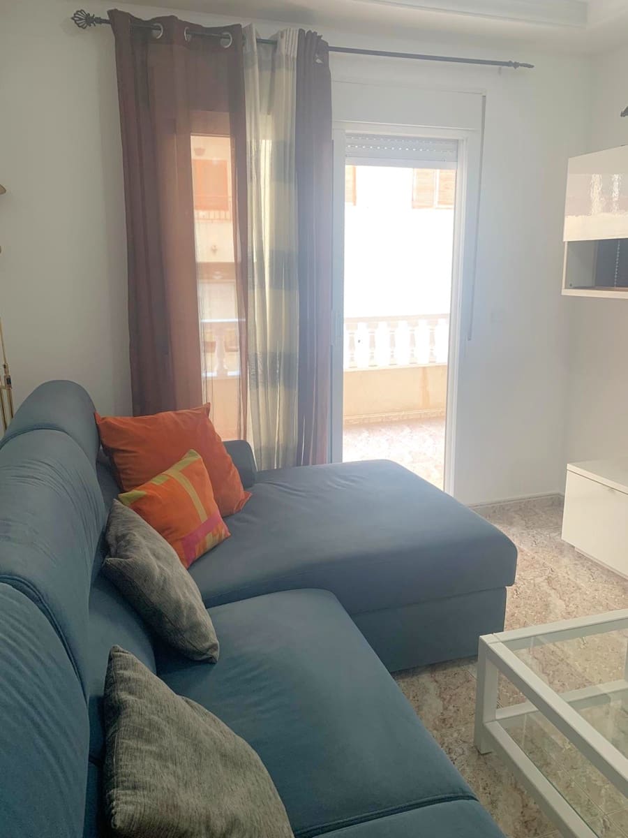 2 Zimmer Wohnung zu verkaufen in Torrevieja mit Garage - 148.000 € (Ref: 9646384)