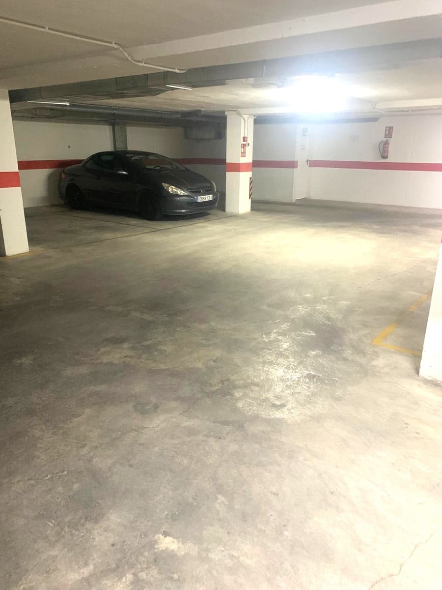 2 Zimmer Wohnung zu verkaufen in Torrevieja mit Garage - 148.000 € (Ref: 9646384)