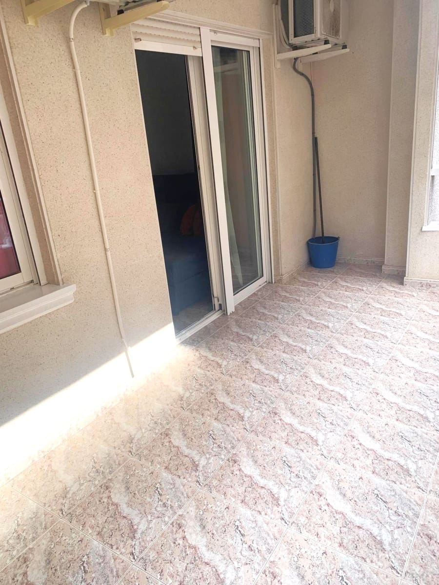 2 Zimmer Wohnung zu verkaufen in Torrevieja mit Garage - 148.000 € (Ref: 9646384)