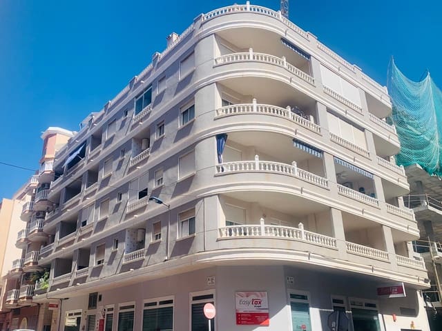 2 Zimmer Wohnung zu verkaufen in Avenida Habaneras - Curva de Palangre, Torrevieja mit Garage - 148.000 € (Ref: 9646384)