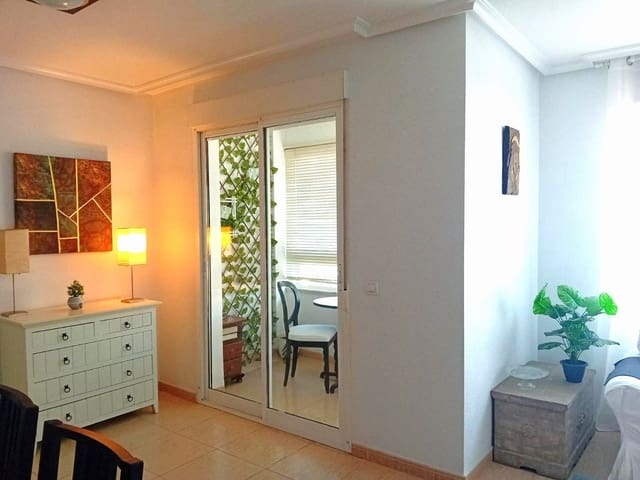 2 quarto Apartamento para arrendar em El Molino, Torrevieja - 800 € (Ref: 9660587)