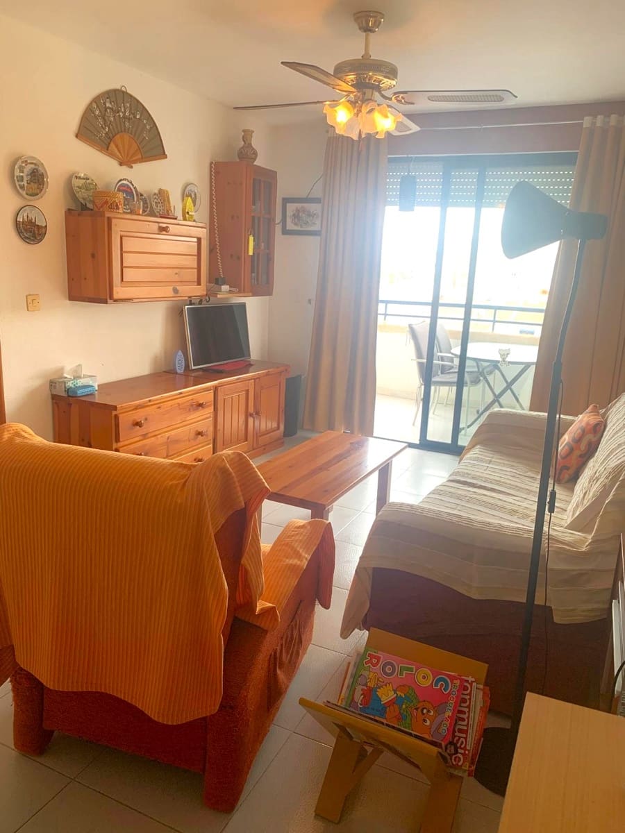 1 bedroom Flat for sale in Torrevieja with pool - € 115,000 (Ref: 9705914)