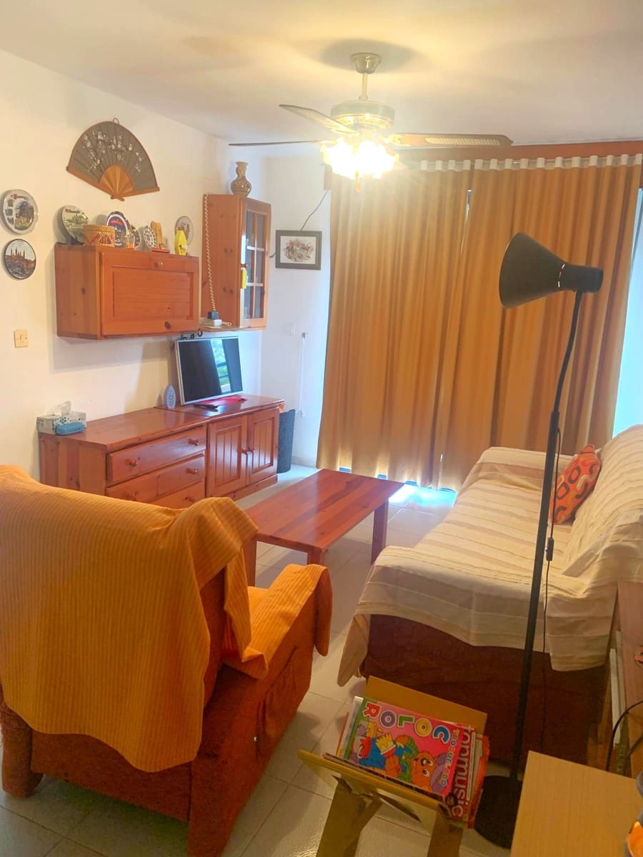 1 bedroom Flat for sale in Torrevieja with pool - € 115,000 (Ref: 9705914)