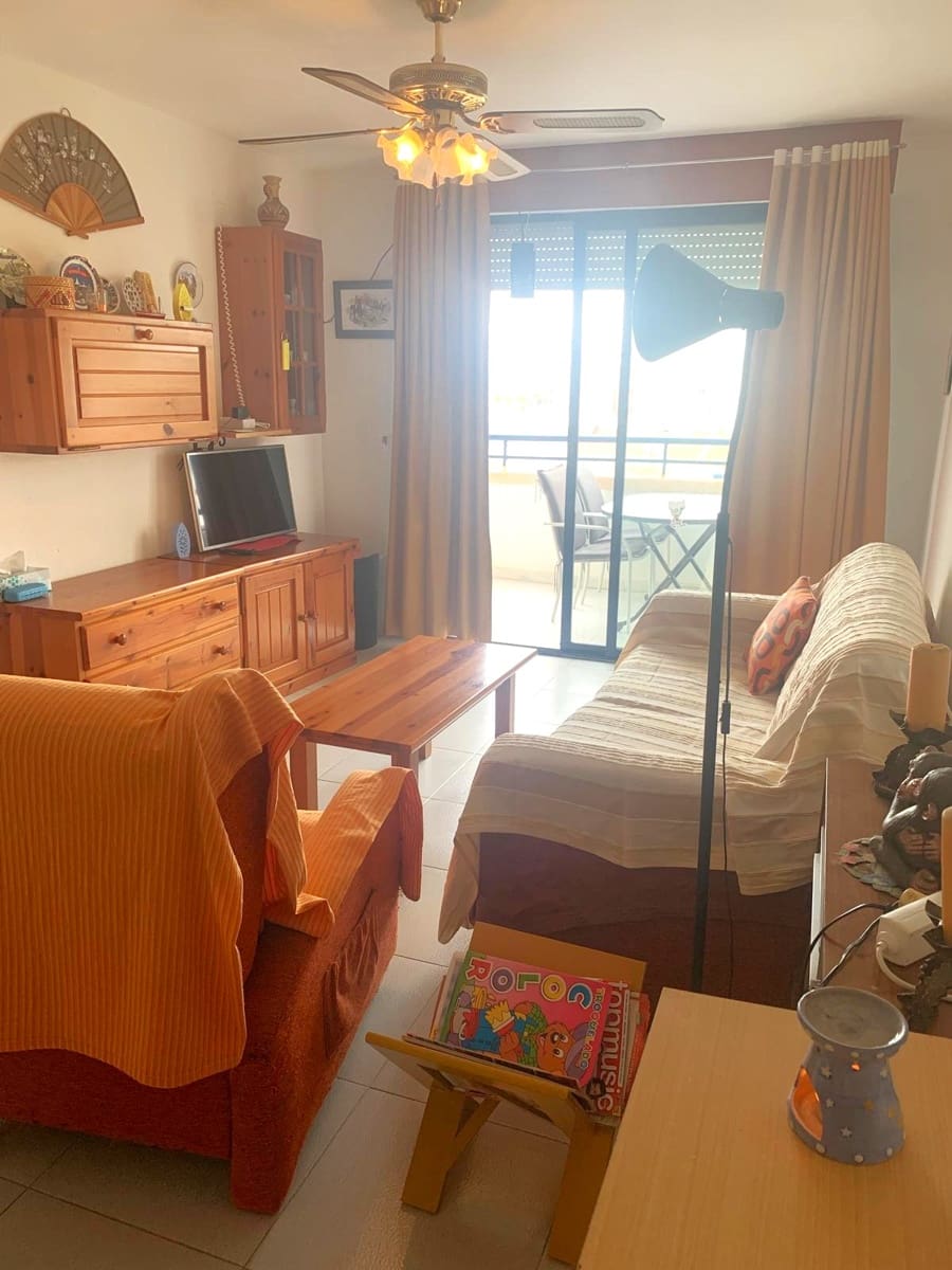 1 bedroom Flat for sale in Torrevieja with pool - € 115,000 (Ref: 9705914)