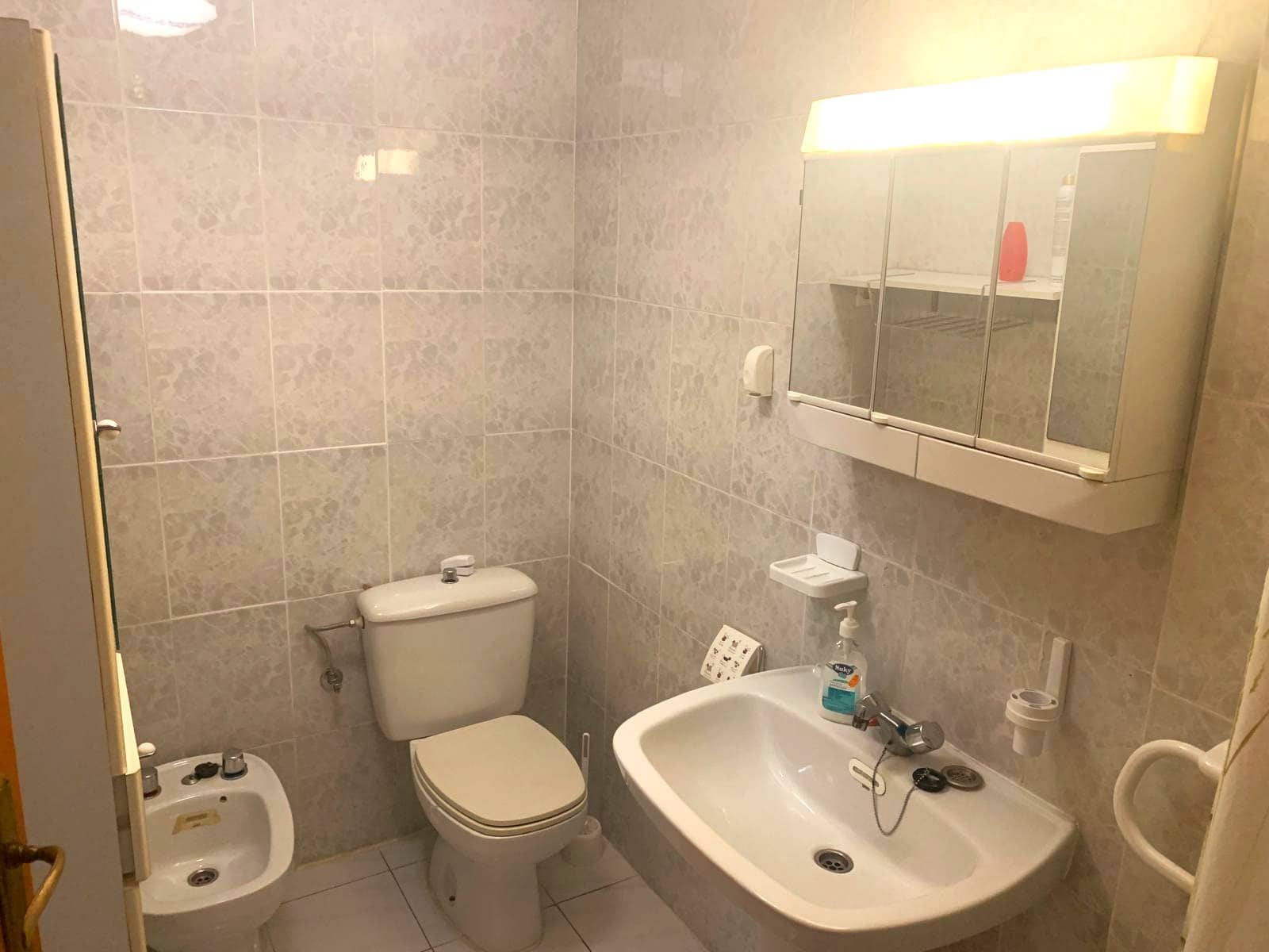 1 bedroom Flat for sale in Torrevieja with pool - € 115,000 (Ref: 9705914)