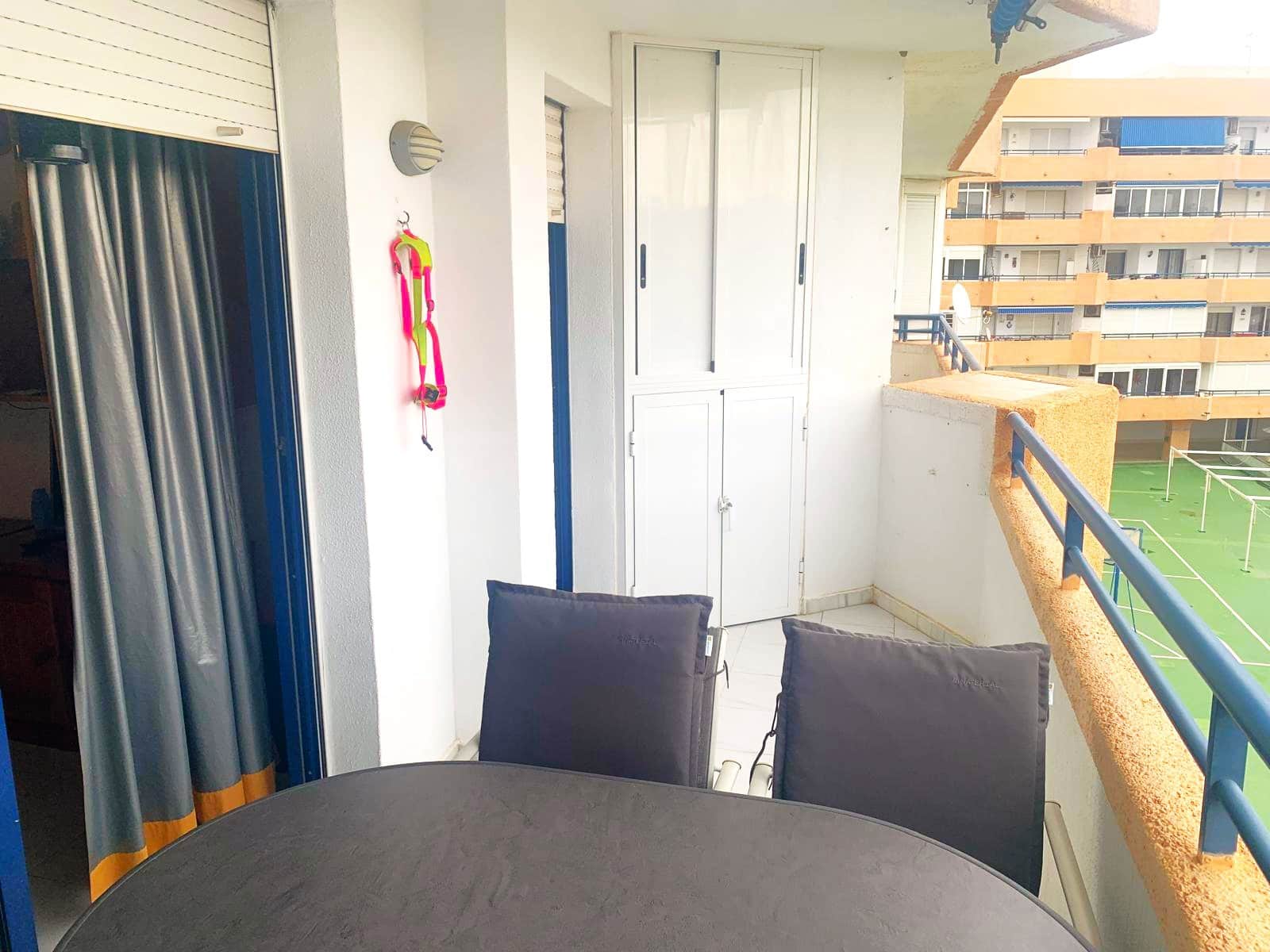 1 bedroom Flat for sale in Torrevieja with pool - € 115,000 (Ref: 9705914)