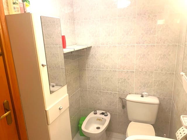 1 chambre Appartement à vendre à El Acequión - Los Náufragos, Torrevieja avec piscine - 115 000 € (Ref: 9705914)