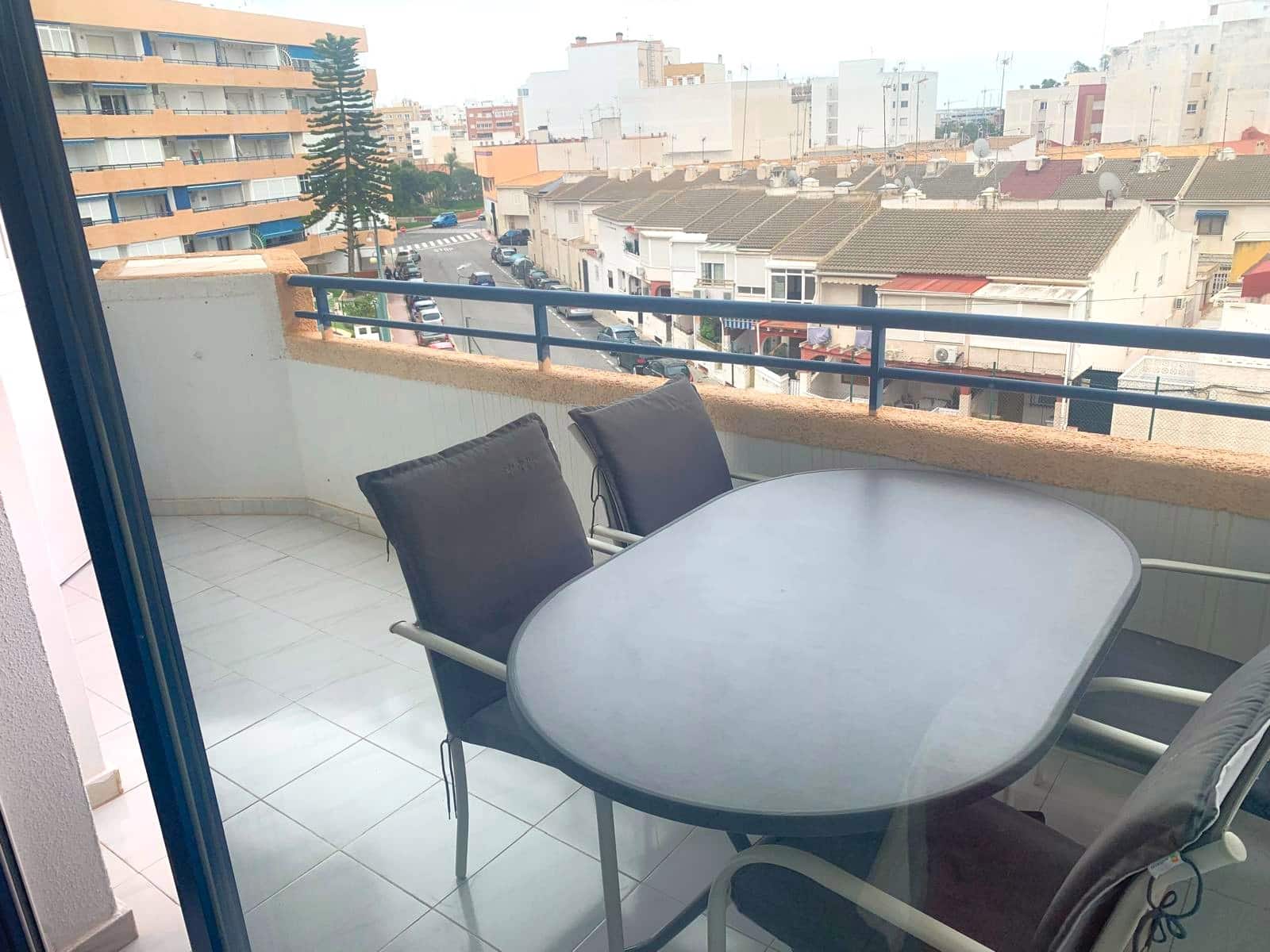 1 bedroom Flat for sale in Torrevieja with pool - € 115,000 (Ref: 9705914)