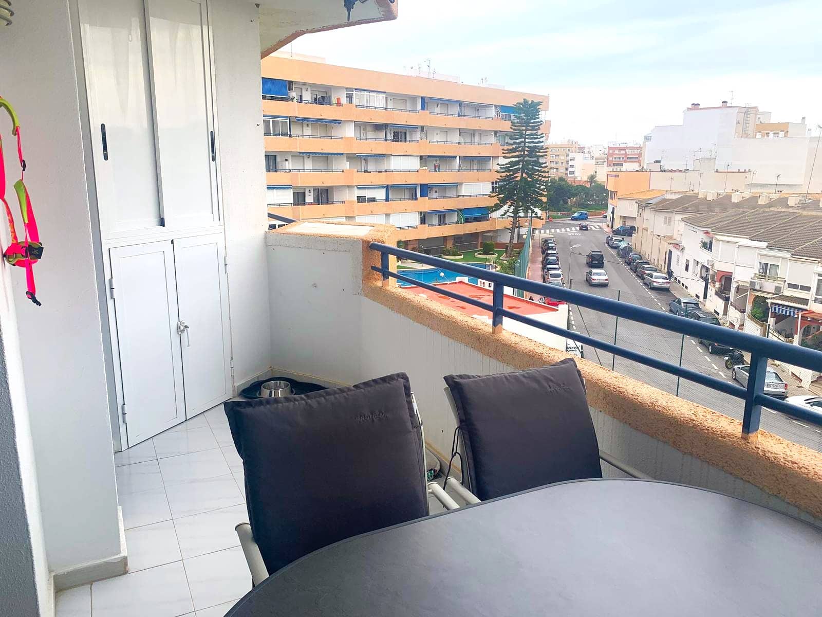 1 bedroom Flat for sale in Torrevieja with pool - € 115,000 (Ref: 9705914)