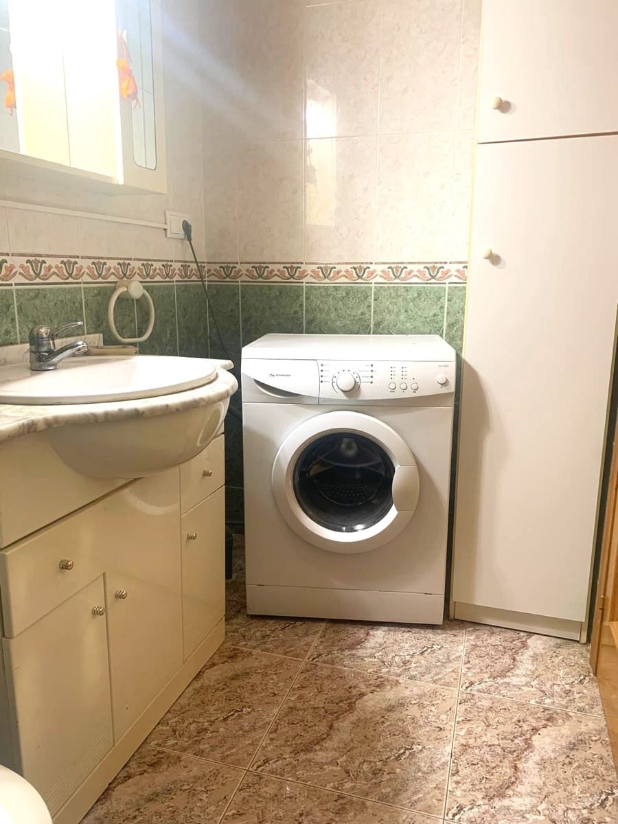 3 makuuhuone Kattohuoneisto myytävänä paikassa Torrevieja - 260 000 € (Ref: 9783907)