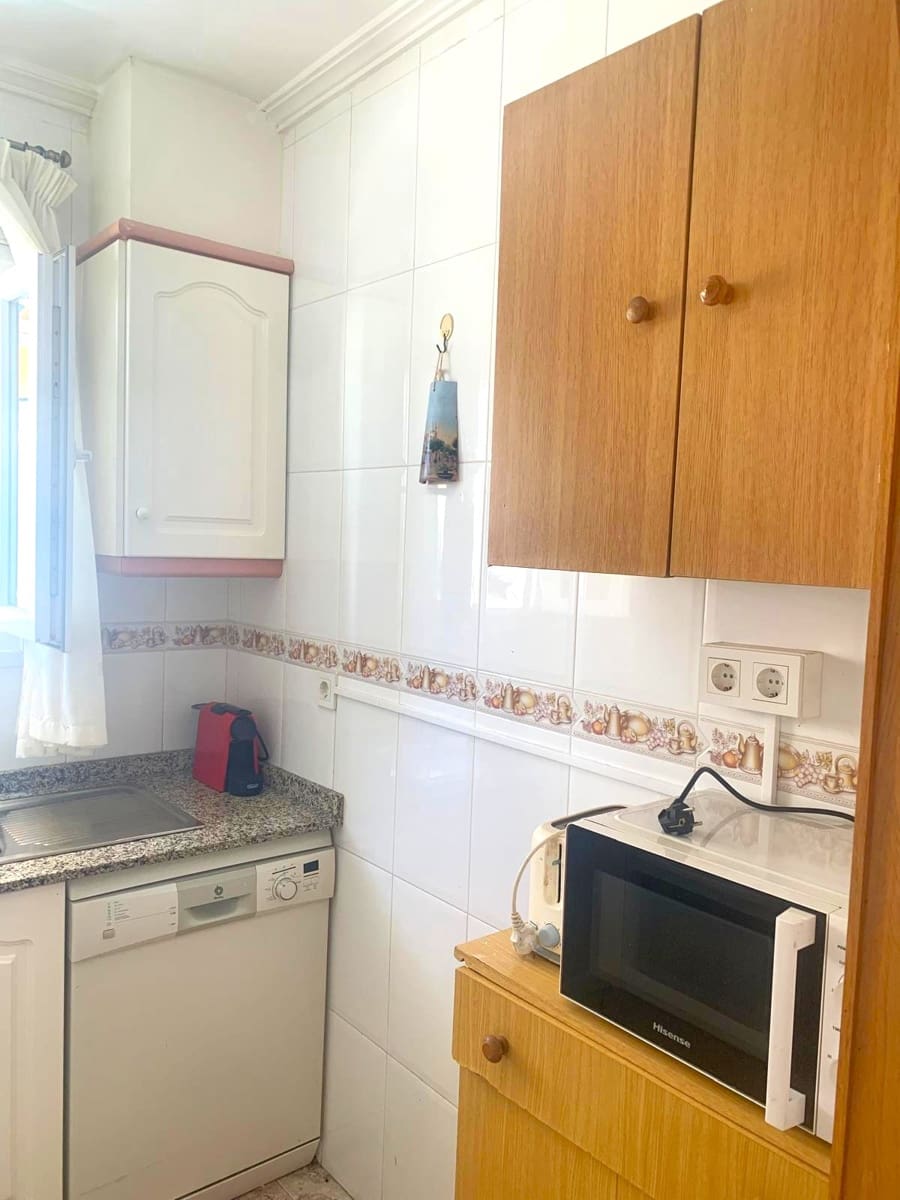 3 makuuhuone Kattohuoneisto myytävänä paikassa Torrevieja - 260 000 € (Ref: 9783907)