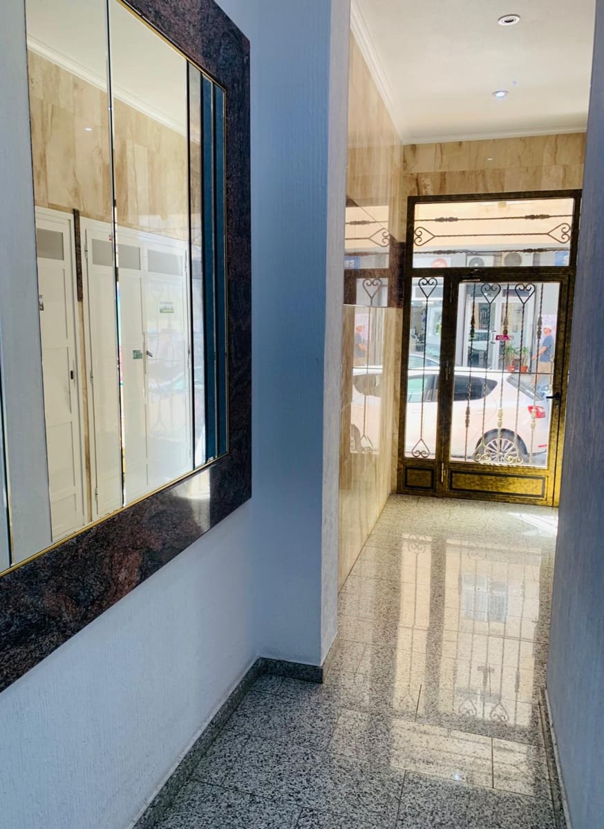 3 makuuhuone Kattohuoneisto myytävänä paikassa Torrevieja - 260 000 € (Ref: 9783907)