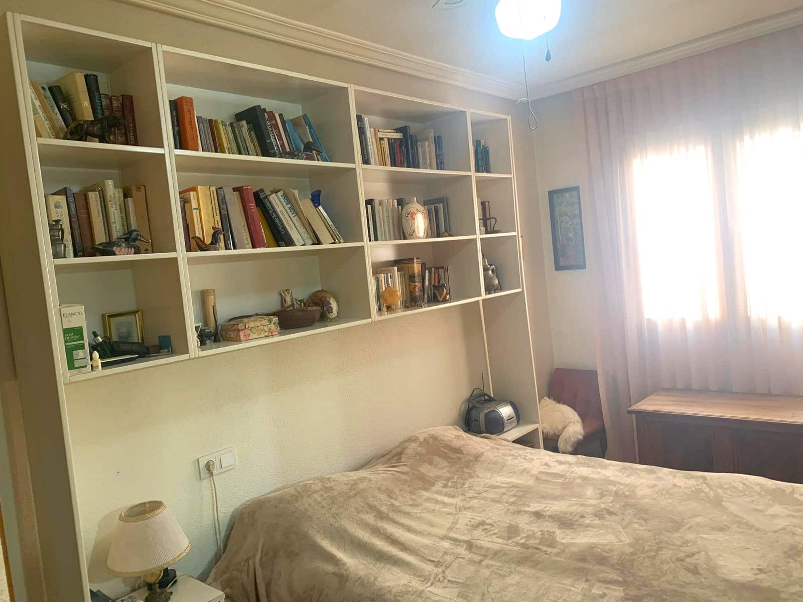 3 makuuhuone Kattohuoneisto myytävänä paikassa Torrevieja - 260 000 € (Ref: 9783907)