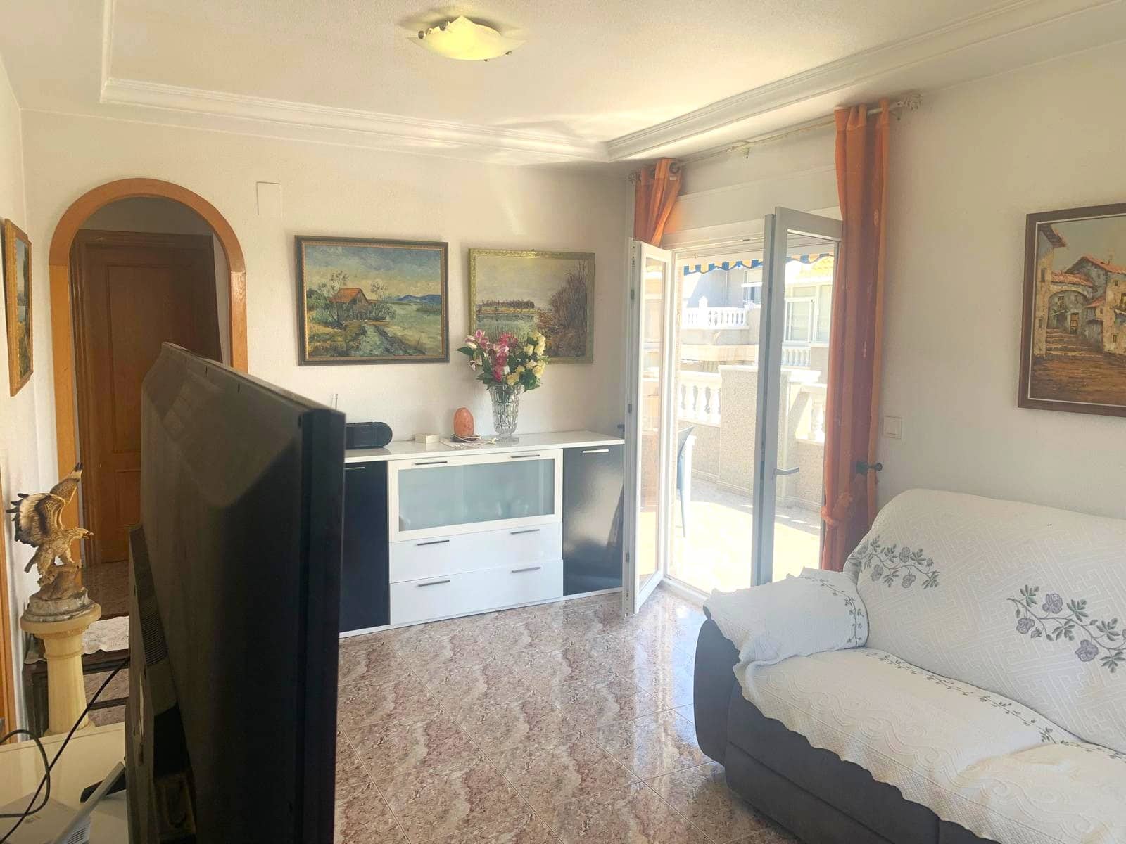 3 makuuhuone Kattohuoneisto myytävänä paikassa Torrevieja - 260 000 € (Ref: 9783907)