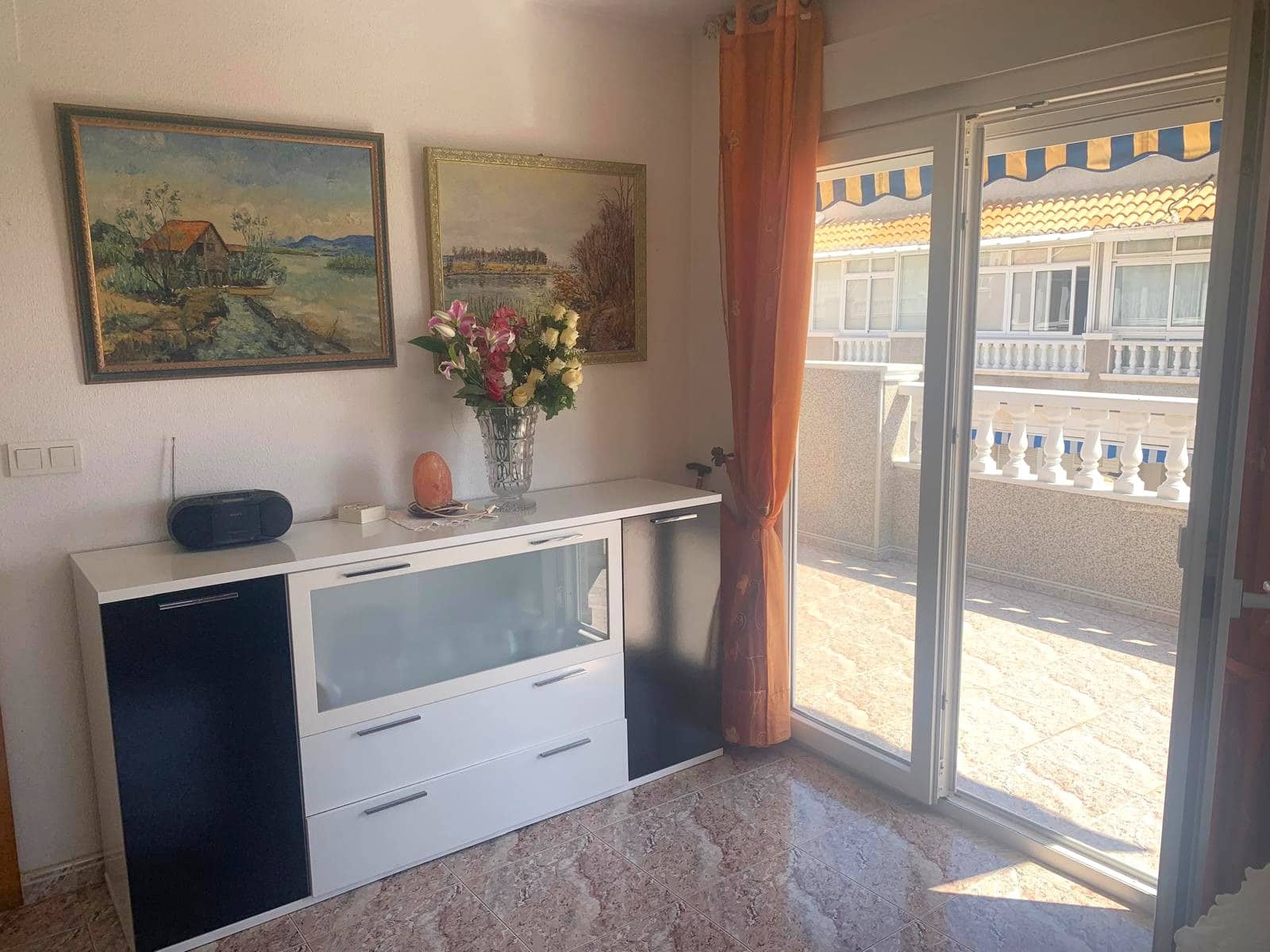 3 makuuhuone Kattohuoneisto myytävänä paikassa Torrevieja - 260 000 € (Ref: 9783907)