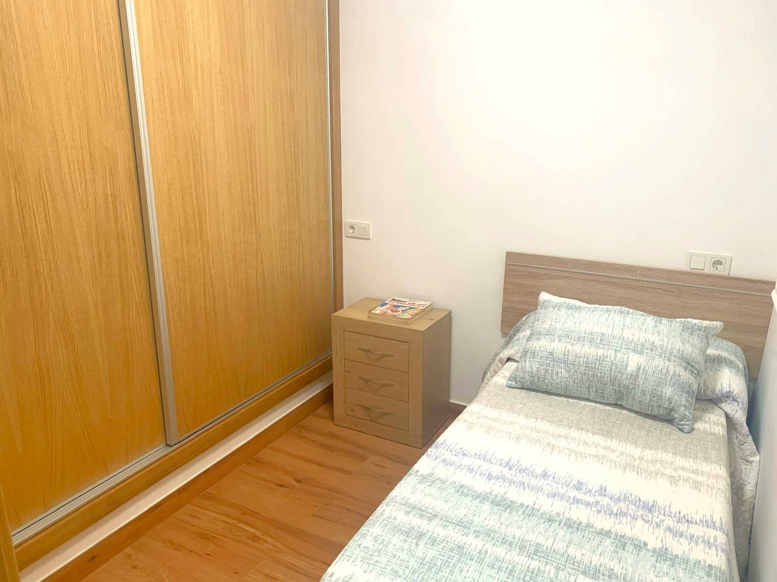 2 Zimmer Ladenlokal zu verkaufen in Torrevieja mit Garage - 325.000 € (Ref: 9803759)