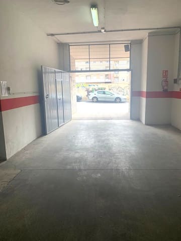 Garage à louer à Avenida Habaneras - Curva de Palangre, Torrevieja - 100 € (Ref: 9810859)