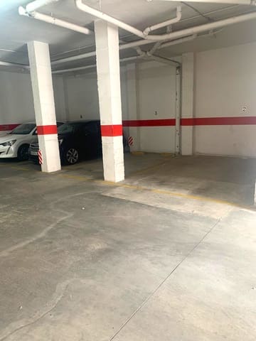 Garage à louer à Avenida Habaneras - Curva de Palangre, Torrevieja - 100 € (Ref: 9810859)