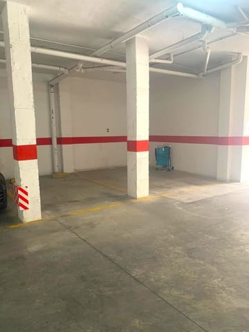 Garage à louer à Avenida Habaneras - Curva de Palangre, Torrevieja - 100 € (Ref: 9810859)
