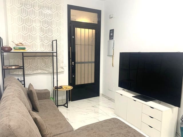 Appartement à louer à Avenida Habaneras - Curva de Palangre, Torrevieja - 580 € (Ref: 9812618)