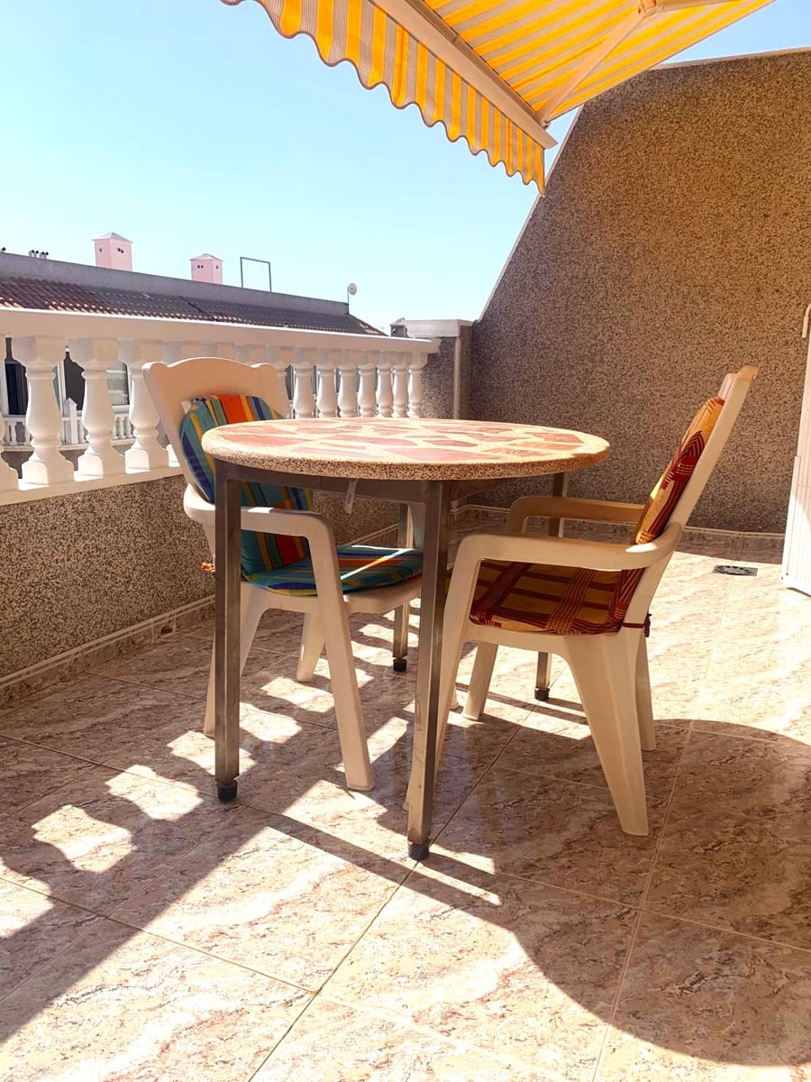 2 bedroom Penthouse for sale in Torrevieja - € 196,000 (Ref: 9958961)