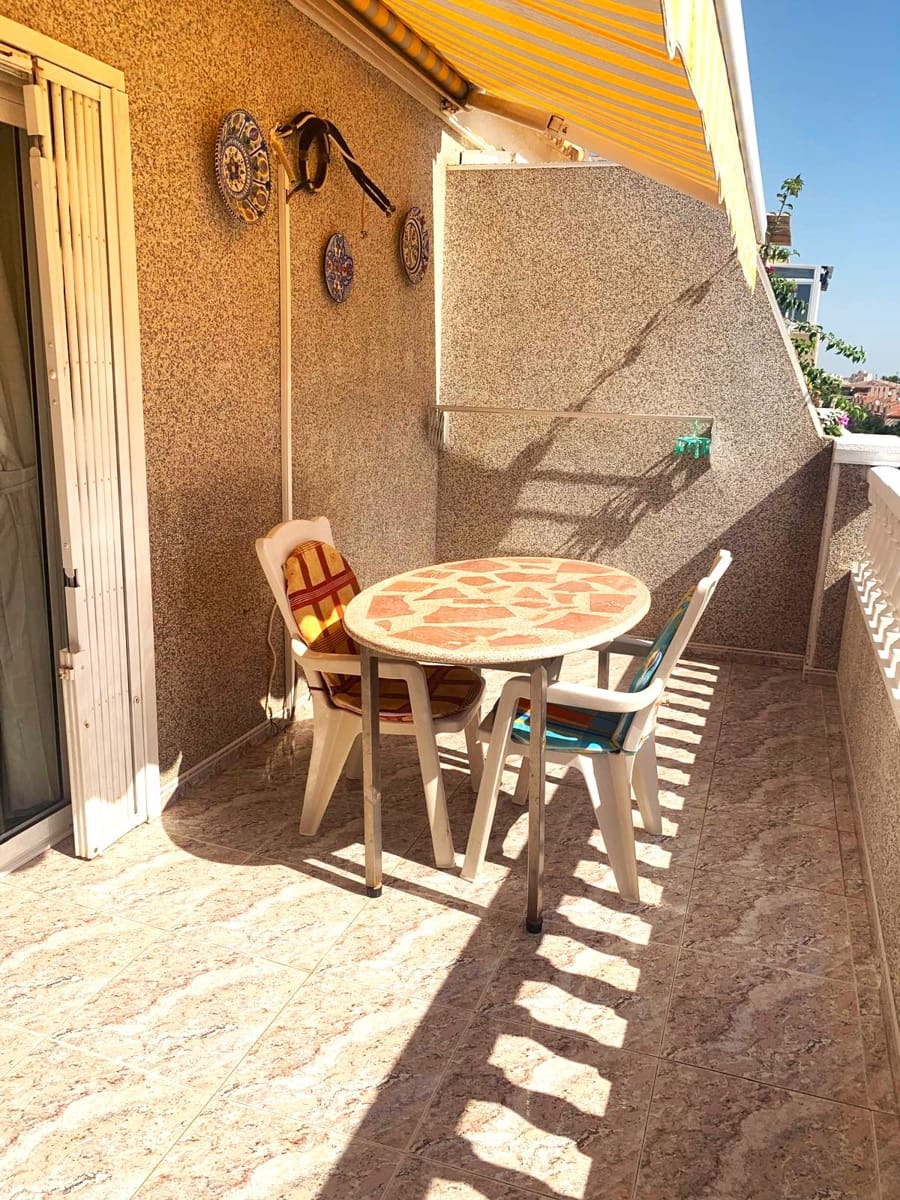 2 bedroom Penthouse for sale in Torrevieja - € 196,000 (Ref: 9958961)