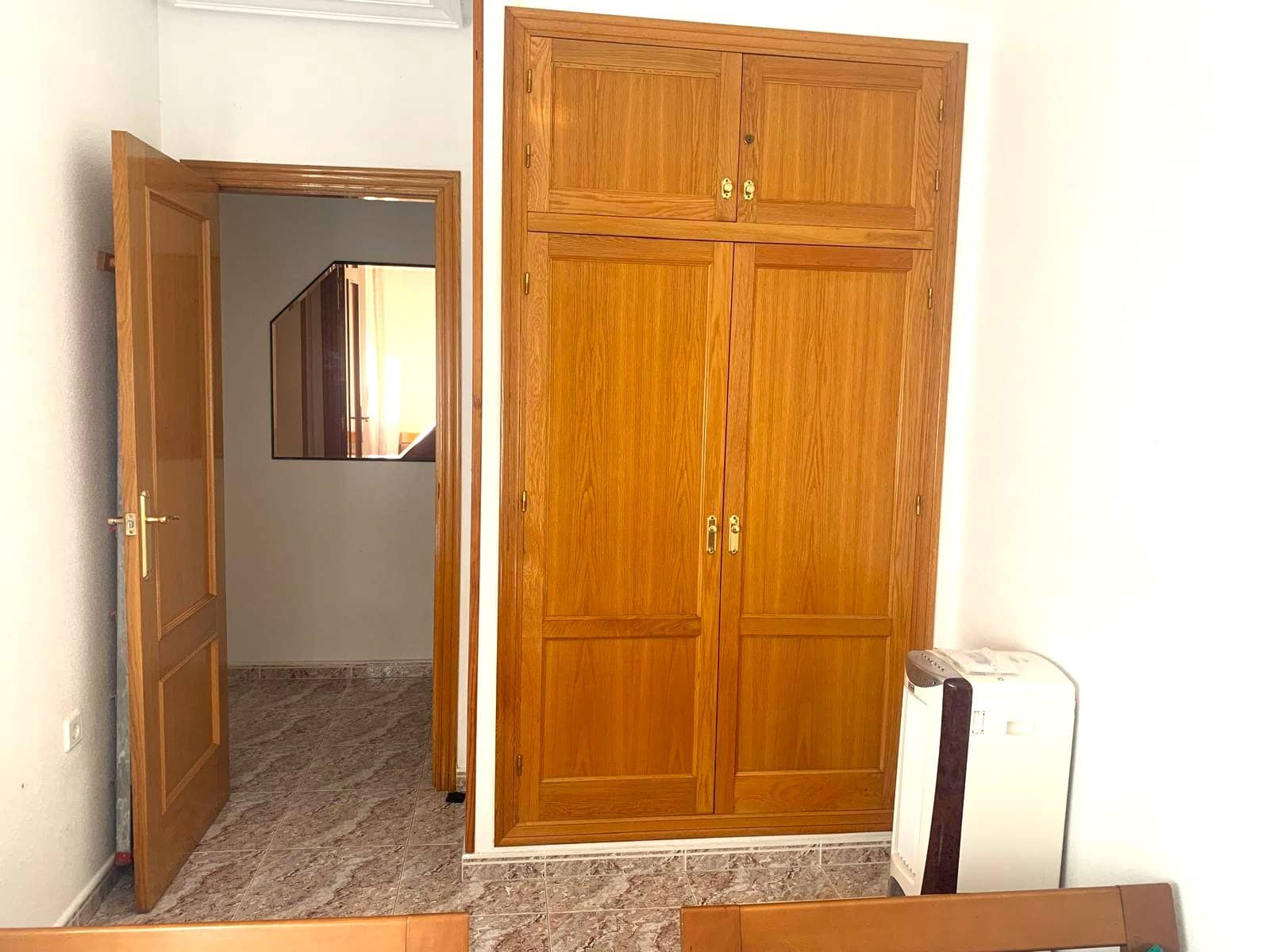 2 bedroom Penthouse for sale in Torrevieja - € 196,000 (Ref: 9958961)