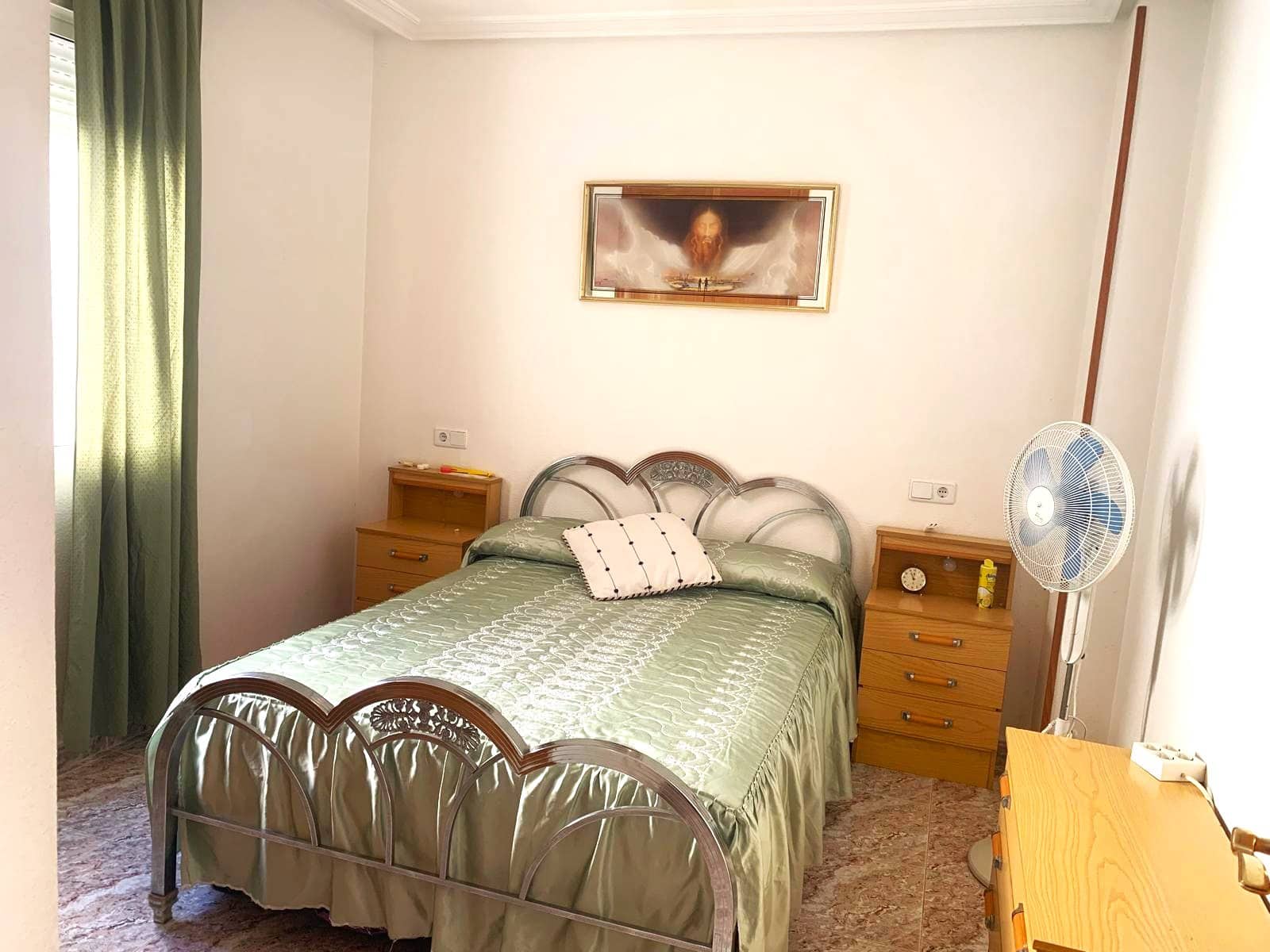 2 bedroom Penthouse for sale in Torrevieja - € 196,000 (Ref: 9958961)