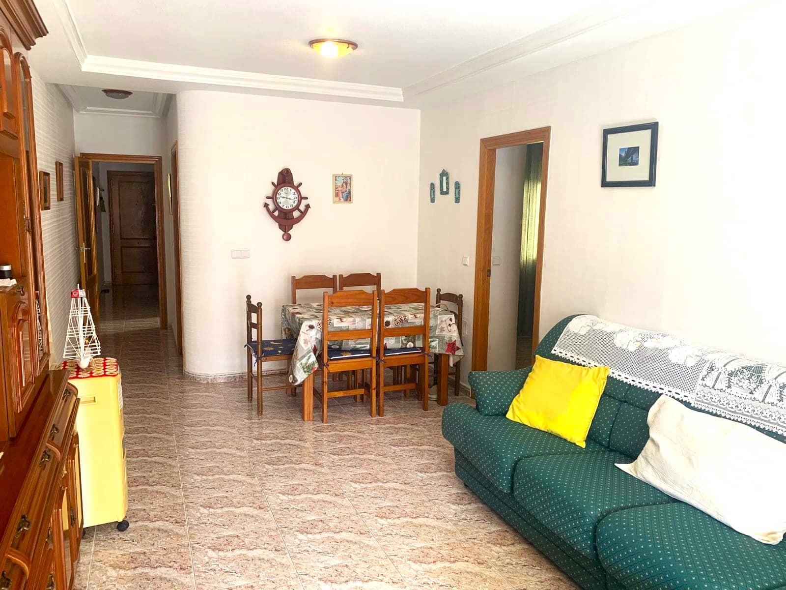 2 bedroom Penthouse for sale in Torrevieja - € 196,000 (Ref: 9958961)