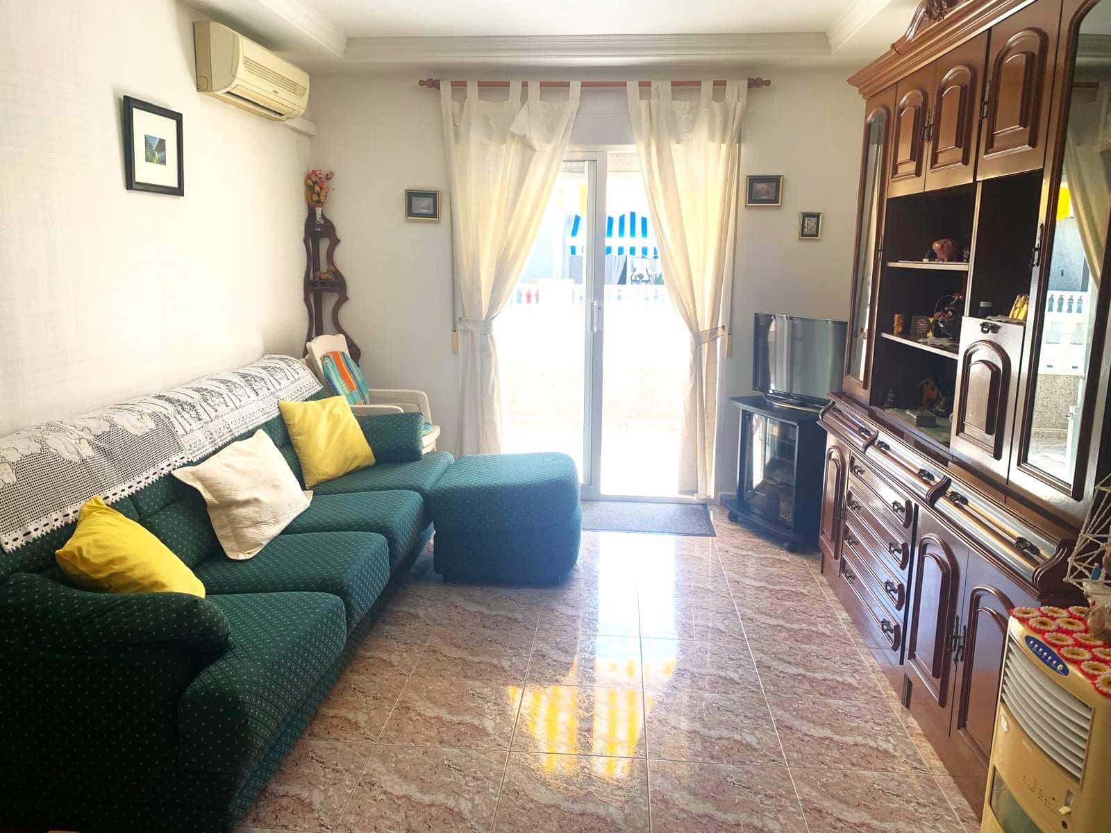 2 bedroom Penthouse for sale in Torrevieja - € 196,000 (Ref: 9958961)