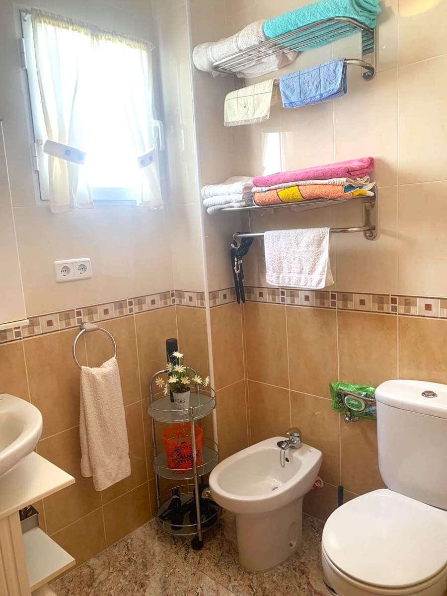 2 soverom Penthouse til salgs i Torrevieja - € 195 000 (Ref: 9964568)