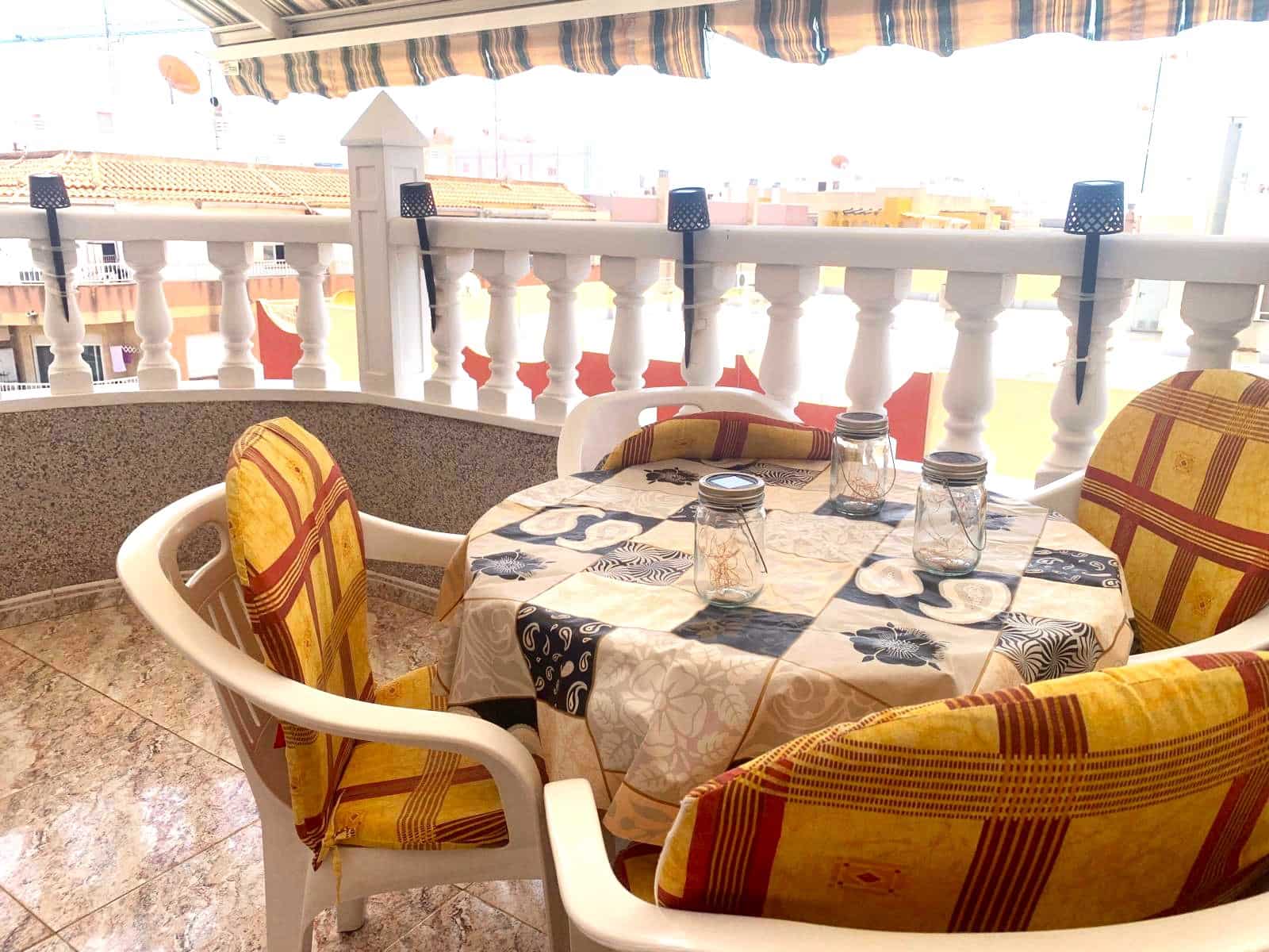 2 soverom Penthouse til salgs i Torrevieja - € 195 000 (Ref: 9964568)