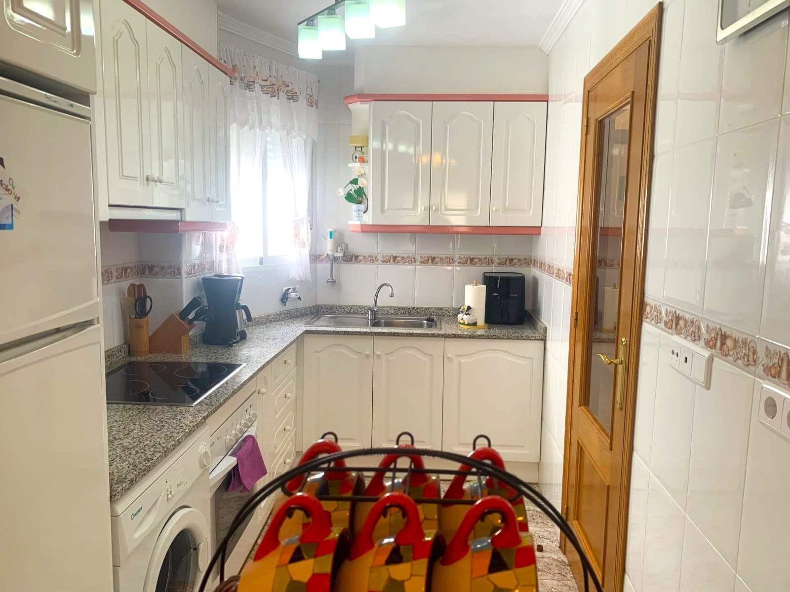 2 soverom Penthouse til salgs i Torrevieja - € 195 000 (Ref: 9964568)