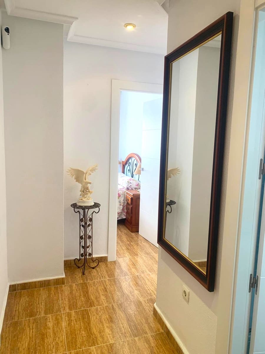 2 camera da letto Appartamento da affittare in Torrevieja - 800 € (Rif: 9997680)