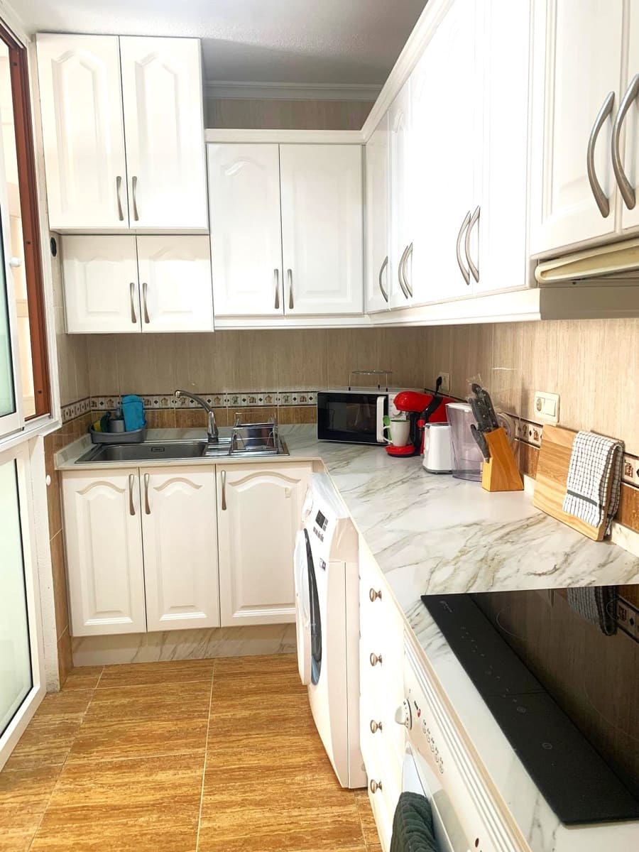 2 camera da letto Appartamento da affittare in Torrevieja - 800 € (Rif: 9997680)