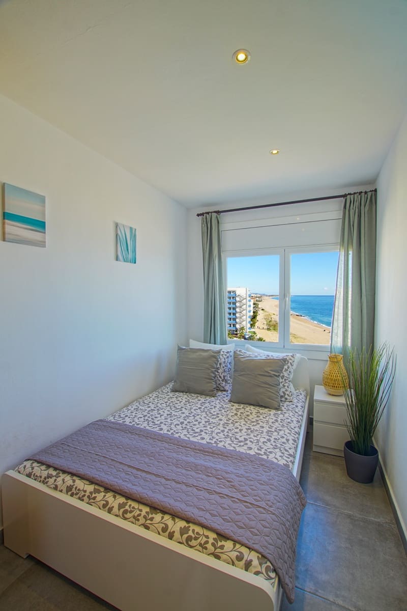 3 soveværelse Penthouse til salg i Santa Susanna med swimmingpool - € 430.000 (Ref: 8469769)