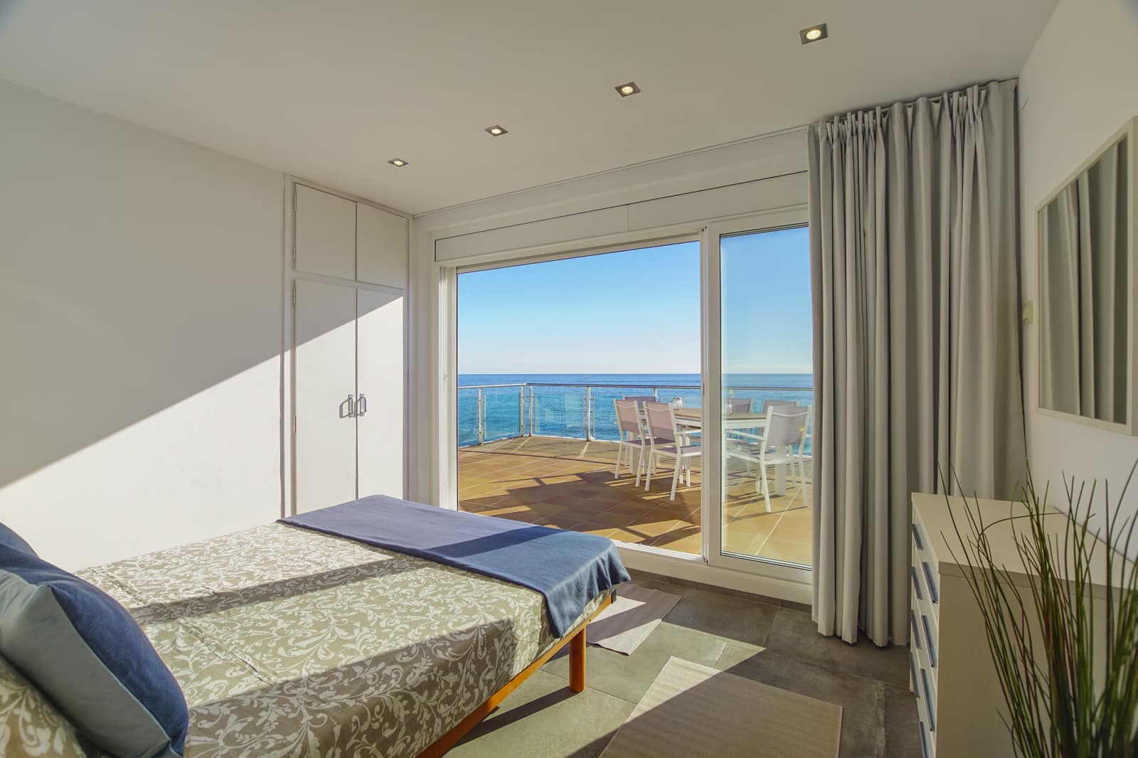 3 soveværelse Penthouse til salg i Santa Susanna med swimmingpool - € 430.000 (Ref: 8469769)