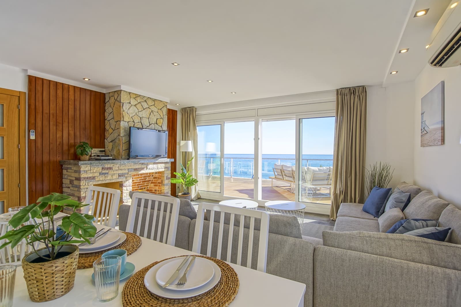 3 soveværelse Penthouse til salg i Santa Susanna med swimmingpool - € 430.000 (Ref: 8469769)