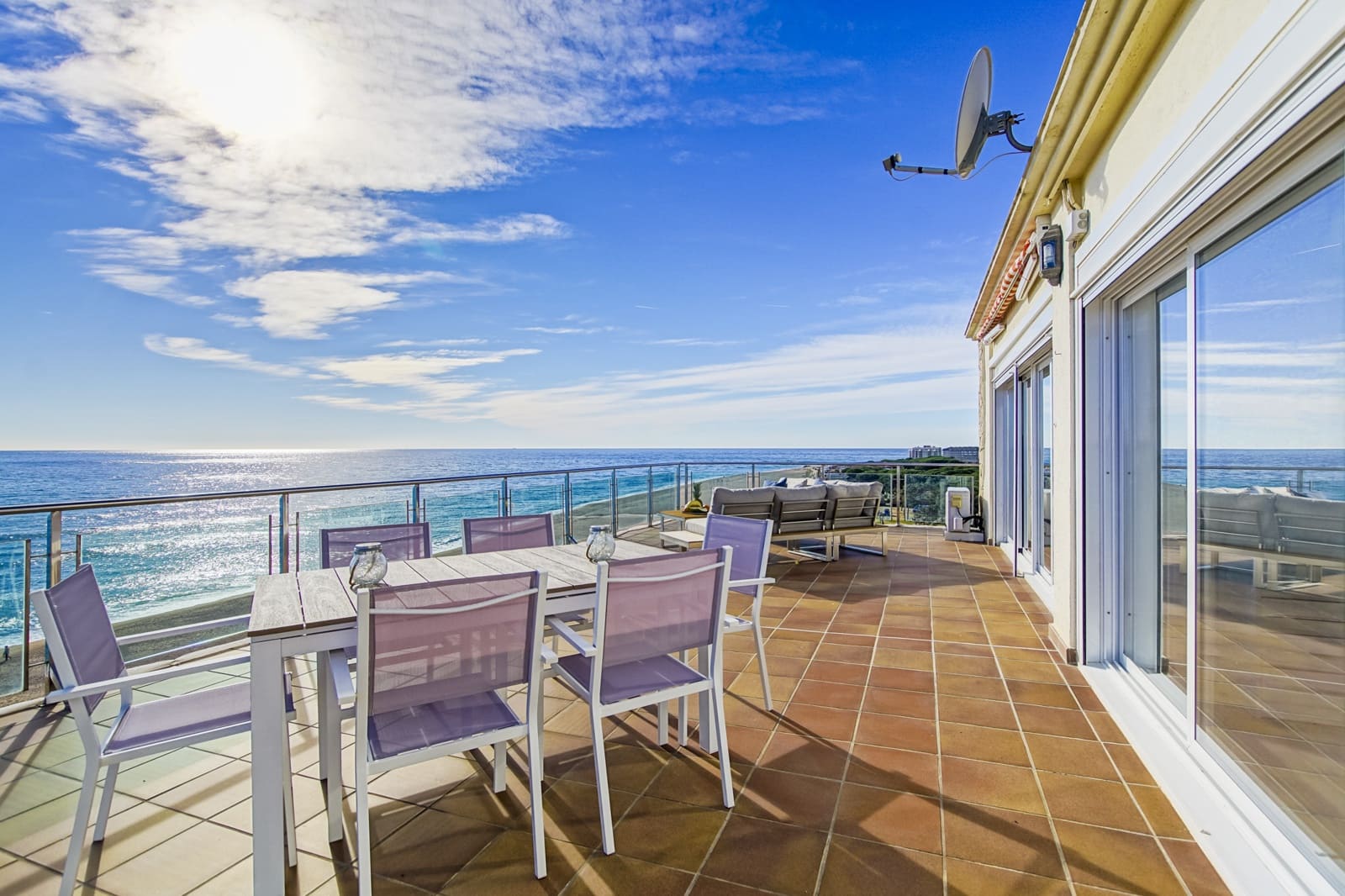 3 soveværelse Penthouse til salg i Santa Susanna med swimmingpool - € 430.000 (Ref: 8469769)