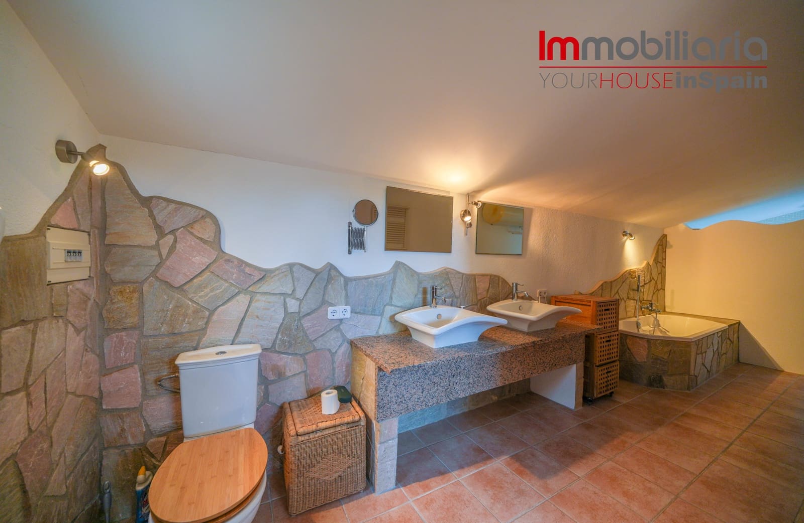 3 soveværelse Villa til salg i Lloret de Mar med swimmingpool garage - € 780.000 (Ref: 8740845)