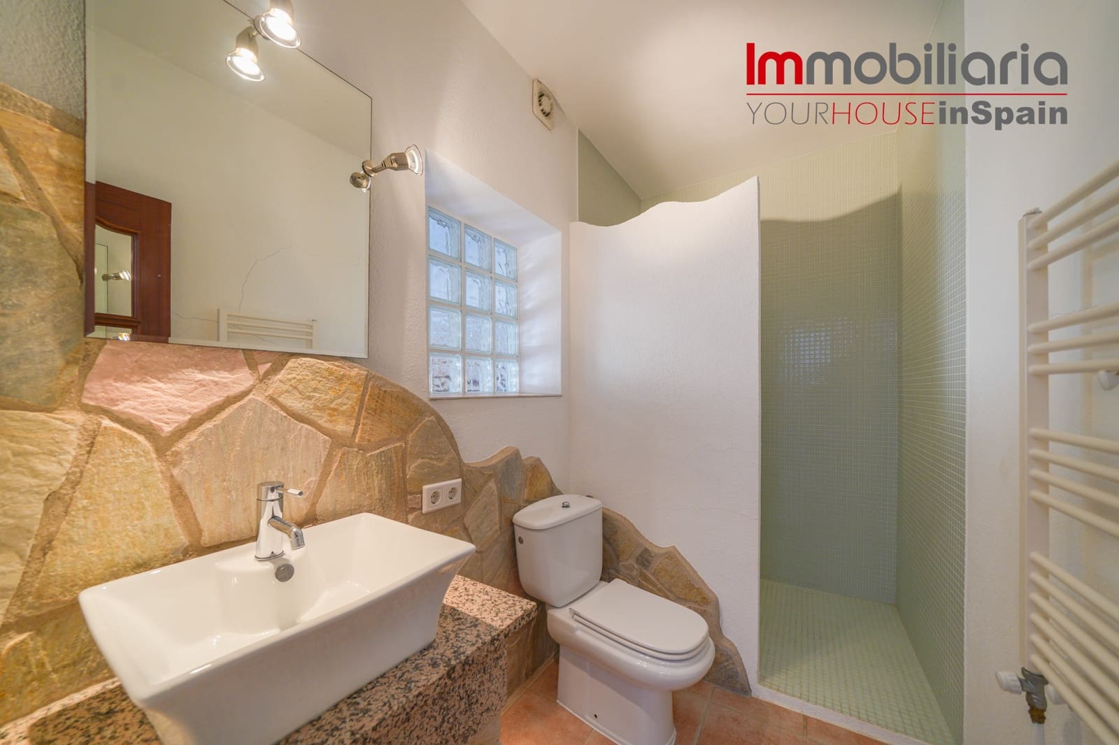 3 soveværelse Villa til salg i Lloret de Mar med swimmingpool garage - € 780.000 (Ref: 8740845)